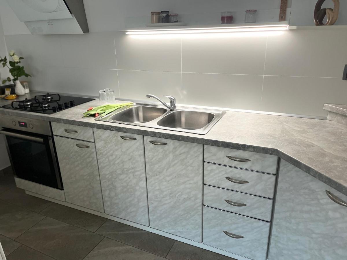 Apartma Ksela Mala Nedelja Exterior foto